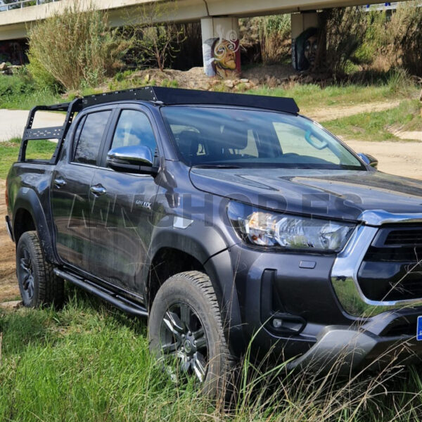 Baca de bajo perfil Toyota Hilux
