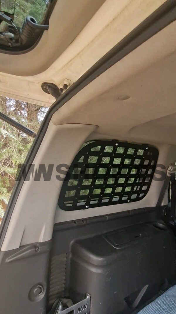 Molle panel mat works para nissan pathfinder r51 fabricado en aluminio.